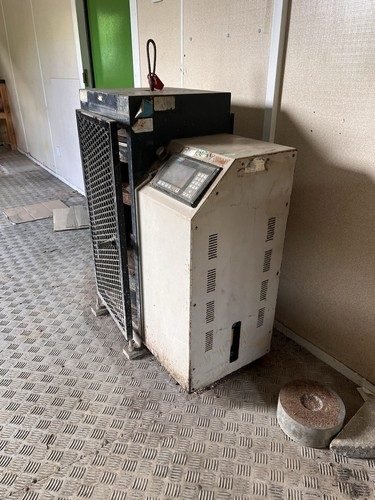 Concrete Compression Testing Machine.