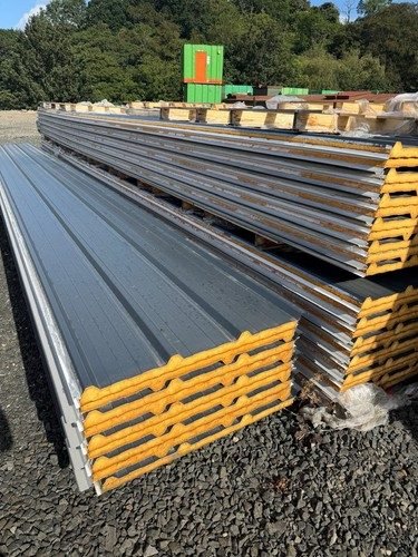 8m Composite Roof Sheets – 40mm Insulated – Anthracite Grey