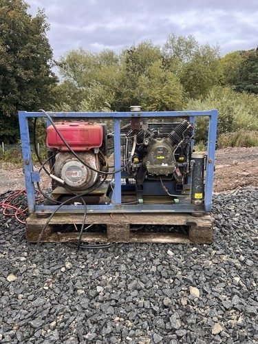 Bristol Pneumatic 3S10 Air Compressor – Honda Petrol Engine – Frame Mounted