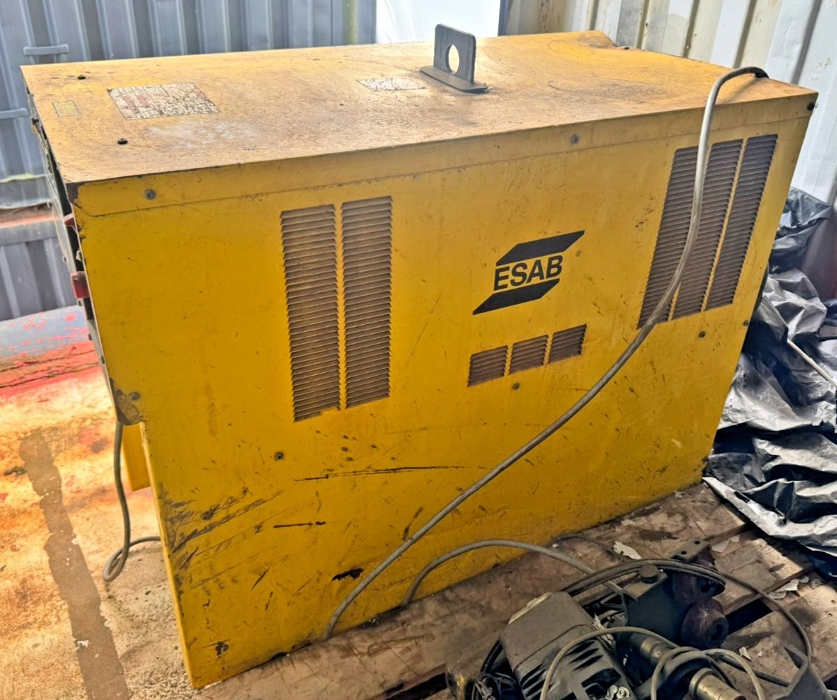 Photograph 2